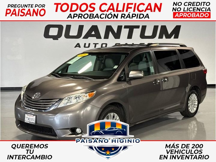 2016 TOYOTA SIENNA for sale in GARDEN GROVE