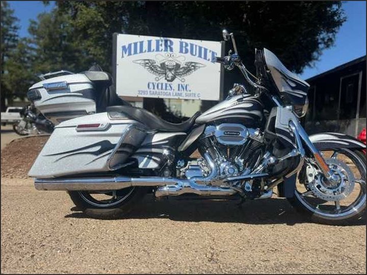 2015 HARLEY-DAVIDSON FLHXSE for sale in CAMERON PARK