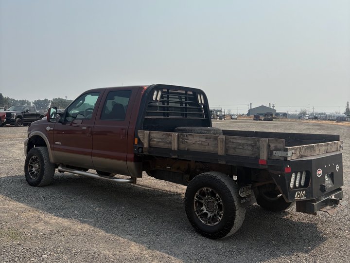2005 FORD F350 SUPER DUTY CREW CAB for sale in AIRWAY HEIGHTS