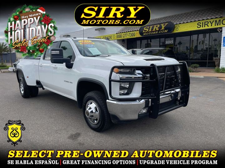 WHITE, 2022 CHEVROLET SILVERADO 3500 HD CREW CAB Image 