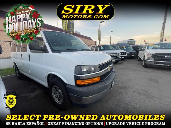 WHITE, 2020 CHEVROLET EXPRESS 2500 PASSENGER Image 