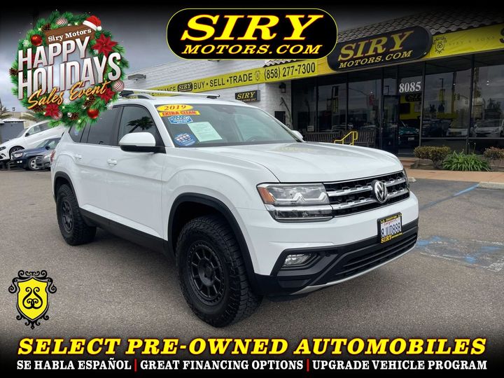 WHITE, 2019 VOLKSWAGEN ATLAS Image 