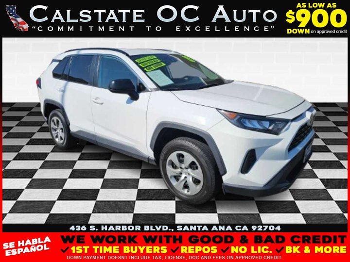 WHITE, 2019 TOYOTA RAV4 Image 