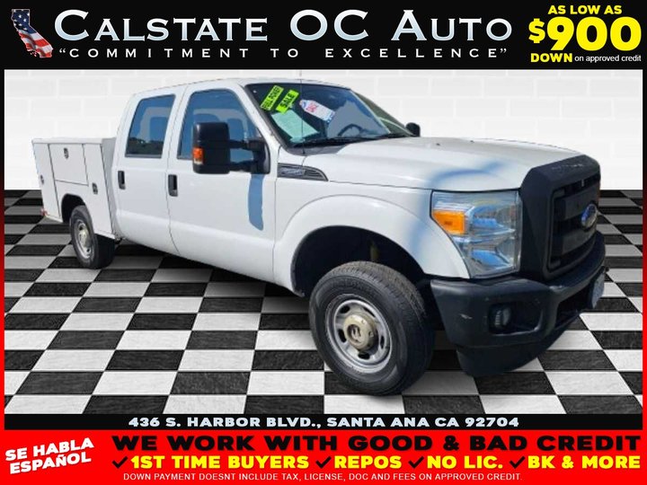 WHITE, 2015 FORD F250 SUPER DUTY CREW CAB Image 