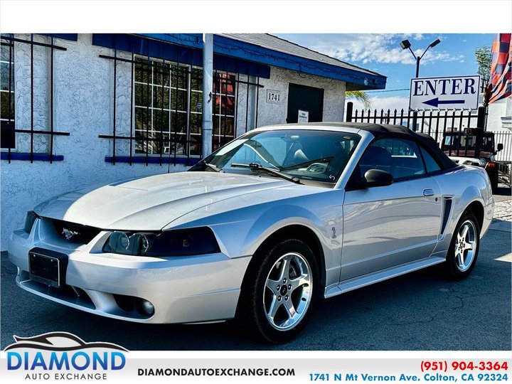 2001 FORD MUSTANG for sale in COLTON