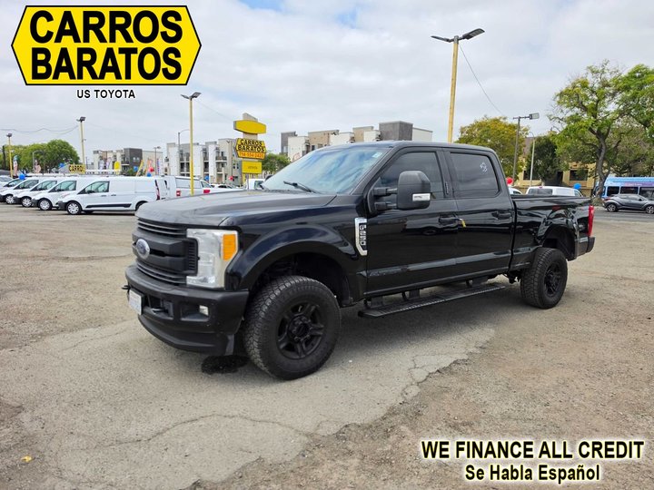 2017 FORD F250 SUPER DUTY CREW CAB for sale in SANTA ANA