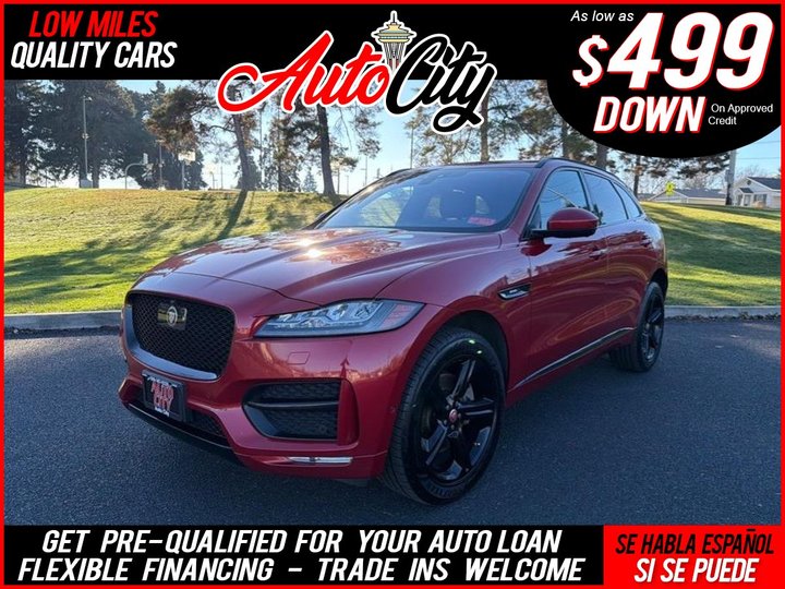 2018 Jaguar F-PACE R-Sport's photo