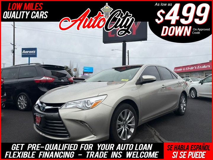 2017 TOYOTA CAMRY HYBRID for sale in YAKIMA