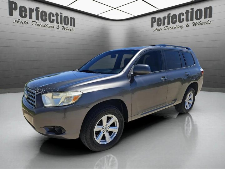 2008 TOYOTA HIGHLANDER for sale in BLOOMINGTON