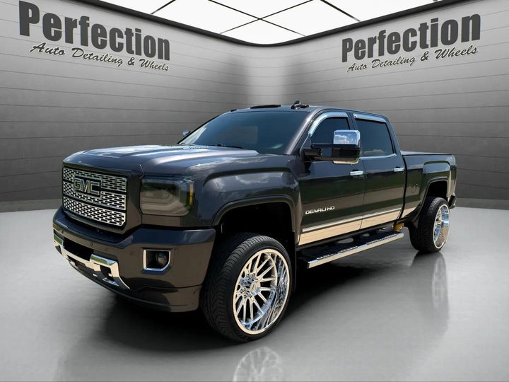 2015 GMC SIERRA 2500HD for sale in BLOOMINGTON