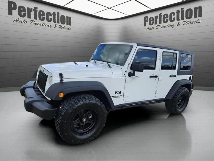 2009 JEEP WRANGLER UNLIMITED for sale in BLOOMINGTON