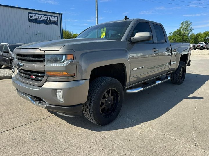 2017 CHEVROLET SILVERADO 1500 for sale in BLOOMINGTON