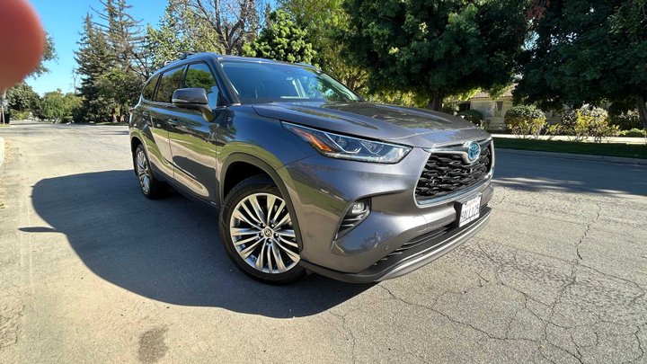 2022 TOYOTA HIGHLANDER HYBRID for sale in PASADENA