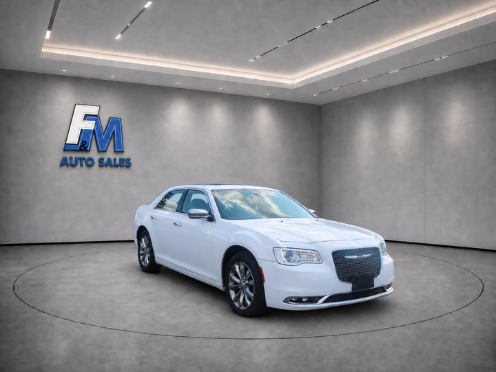 2019 CHRYSLER 300 for sale in DETROIT
