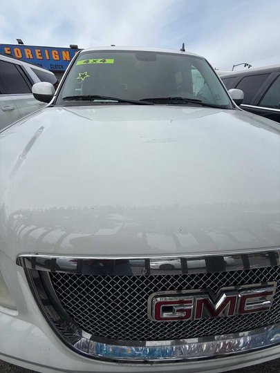 2011 GMC YUKON XL 1500 for sale in RICHMOND