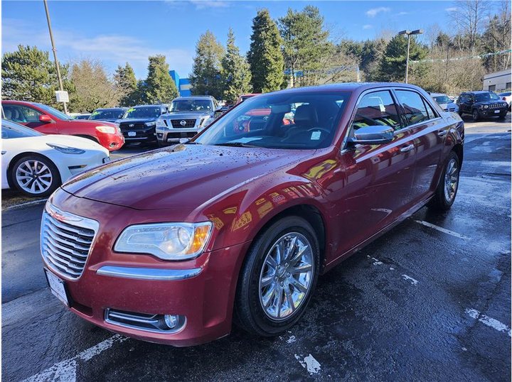 RED, 2012 CHRYSLER 300 Image 