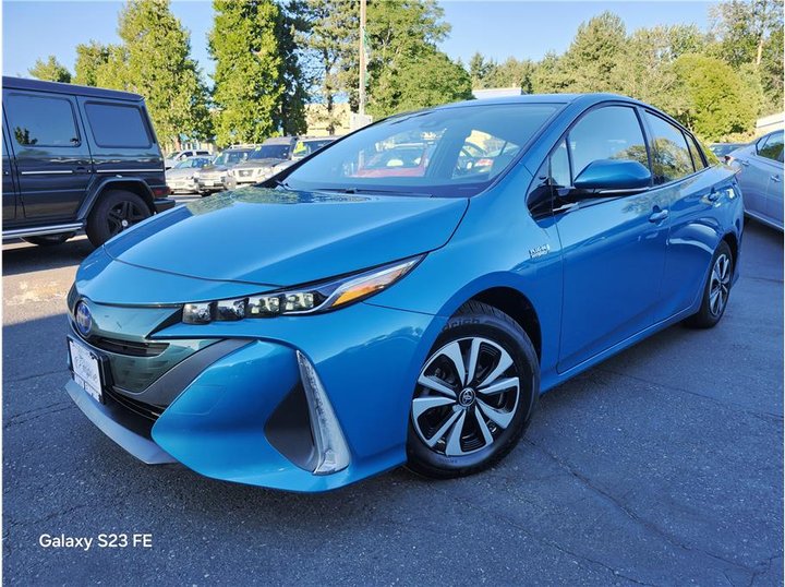 BLUE, 2017 TOYOTA PRIUS PRIME Image 