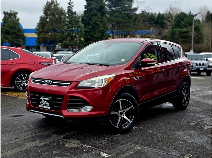 2013 FORD ESCAPE for sale in KENT