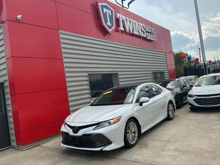 2018 TOYOTA CAMRY for sale in DETROIT