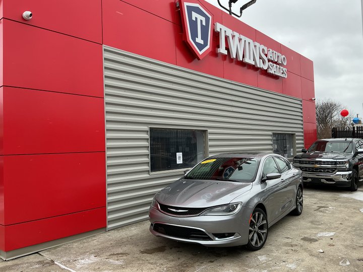 GREY, 2016 CHRYSLER 200 Image 