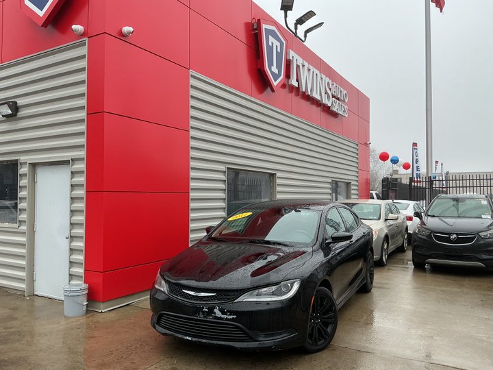 2017 CHRYSLER 200 for sale in DETROIT