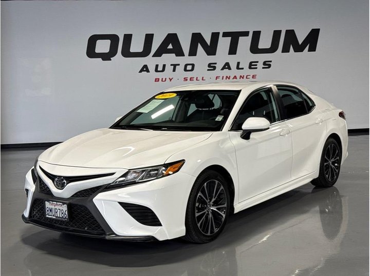 2019 TOYOTA CAMRY for sale in GARDEN GROVE