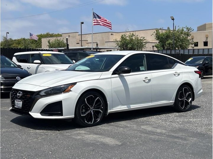 2024 NISSAN ALTIMA for sale in GARDEN GROVE