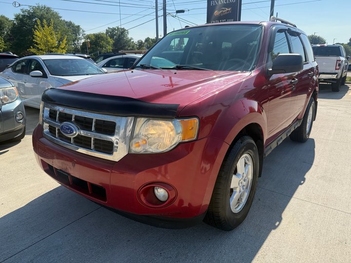 2011 FORD ESCAPE for sale in FARMINGTON HILLS
