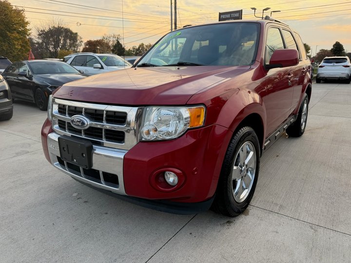 2011 FORD ESCAPE for sale in FARMINGTON HILLS