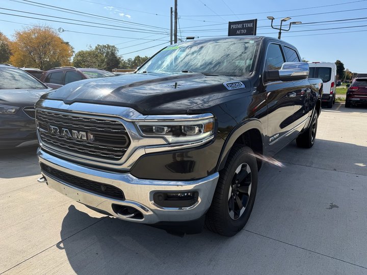 2019 RAM 1500 CREW CAB for sale in FARMINGTON HILLS