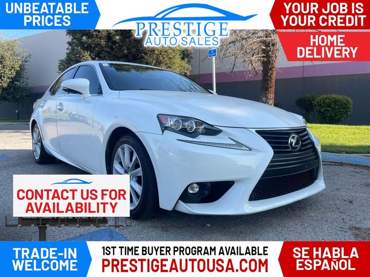 2015 Lexus IS 250's photo