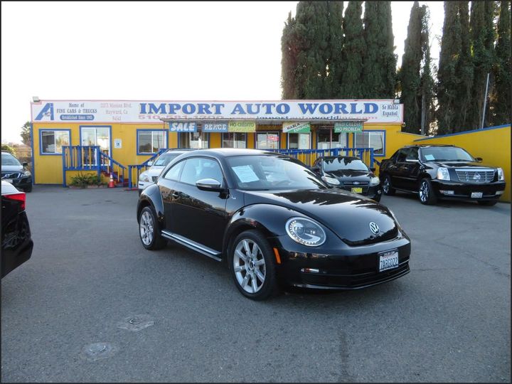 2013 VOLKSWAGEN BEETLE for sale in HAYWARD