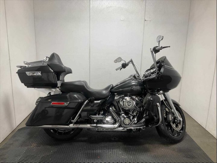 2009 HARLEY-DAVIDSON FLTRI for sale in STOCKTON