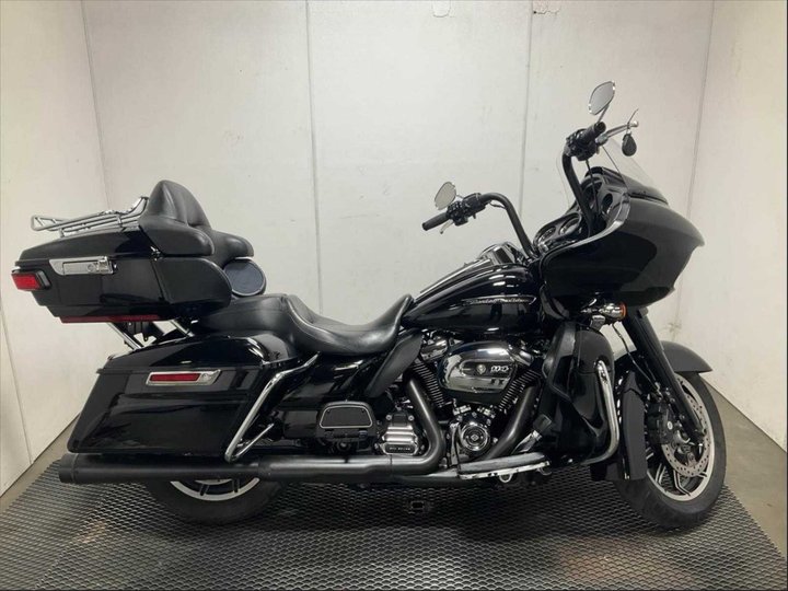 2019 HARLEY-DAVIDSON FLTRU for sale in STOCKTON