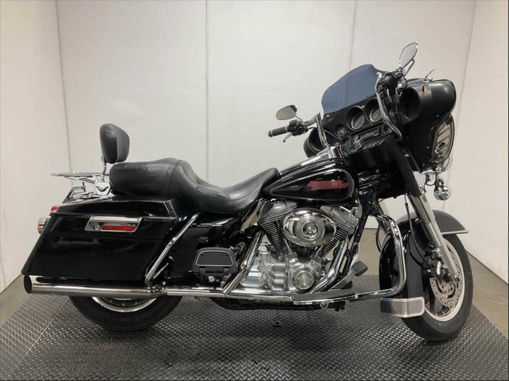 2007 HARLEY-DAVIDSON FLHTI for sale in STOCKTON
