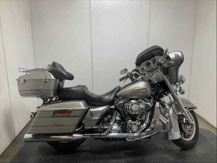 2007 HARLEY-DAVIDSON FLHTCI for sale in STOCKTON
