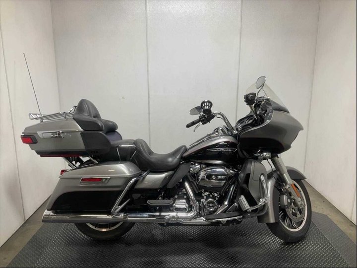 2017 HARLEY-DAVIDSON FLTRU for sale in STOCKTON