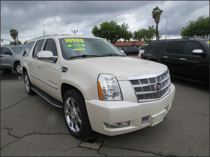 2013 CADILLAC ESCALADE ESV for sale in MODESTO