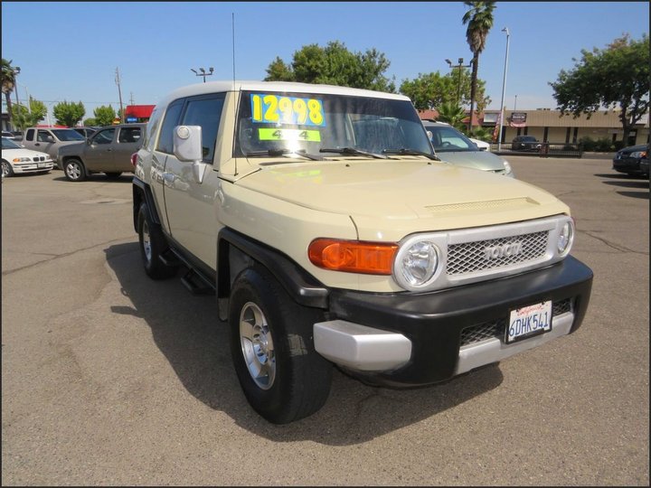 2008 TOYOTA FJ CRUISER for sale in MODESTO
