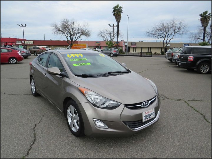 2013 HYUNDAI ELANTRA for sale in MODESTO