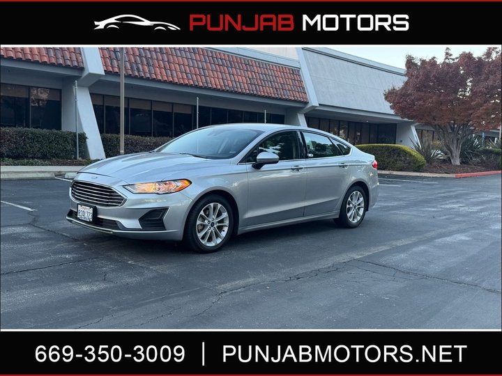 2020 Ford Fusion Hybrid SE
