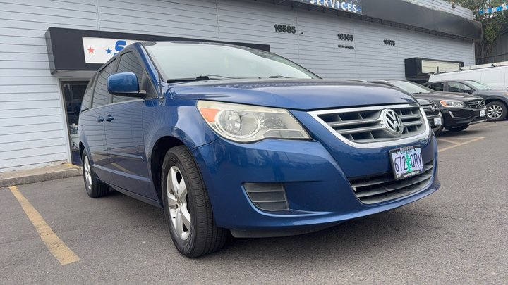 2010 VOLKSWAGEN ROUTAN for sale in MILWAUKIE