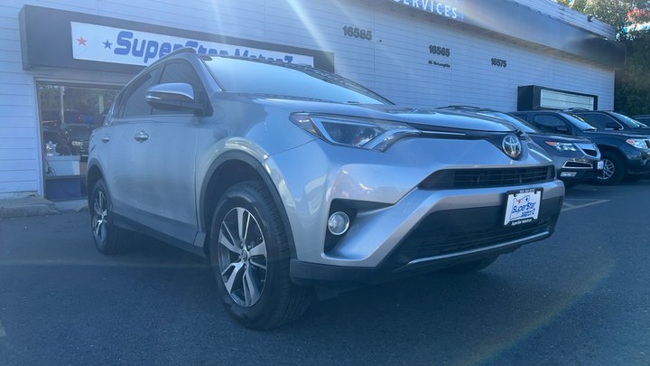2018 TOYOTA RAV4 for sale in MILWAUKIE