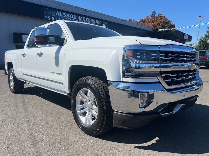 2016 CHEVROLET SILVERADO 1500 CREW CAB for sale in MILWAUKIE