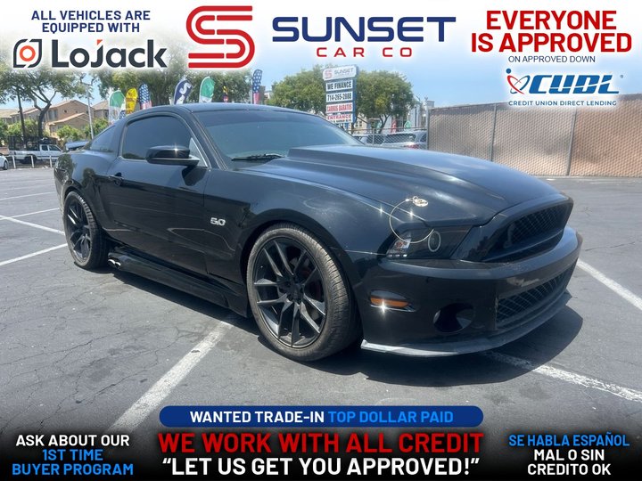 BLACK, 2011 FORD MUSTANG Image 
