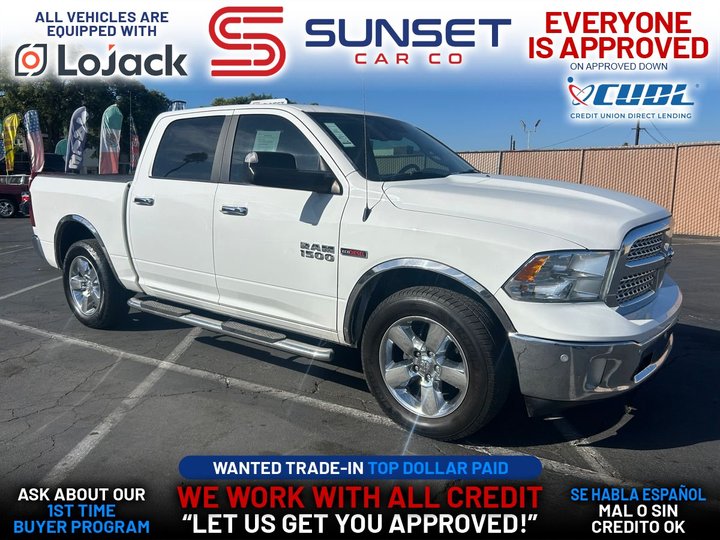 WHITE, 2017 RAM 1500 CREW CAB Image 