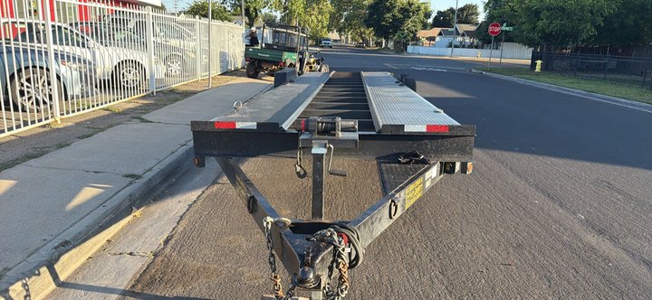 2024 R & J WELDING CUSTOM TRAILERS 32 FT FLATBED TRAILER for sale in MODESTO
