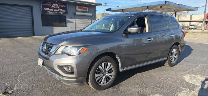 2019 NISSAN PATHFINDER for sale in MODESTO