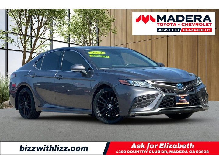 2022 TOYOTA CAMRY HYBRID for sale in MADERA