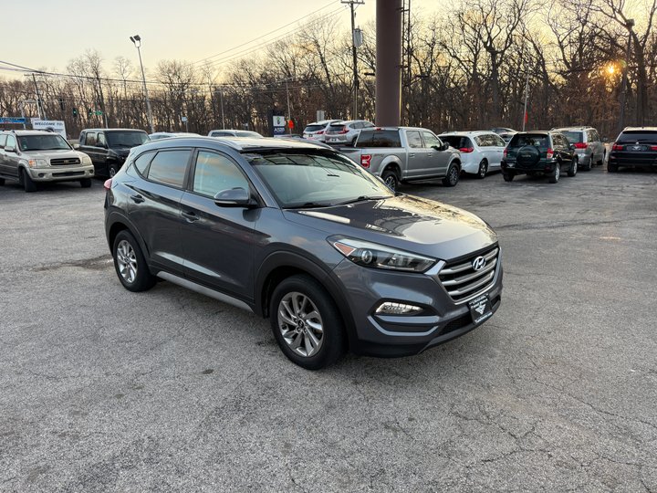 2017 HYUNDAI TUCSON for sale in CALUMET CITY